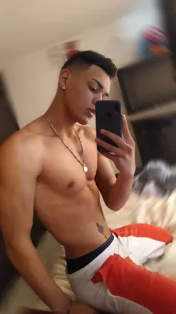 OnlyFans cuenta alejo.vrgs avatar 1