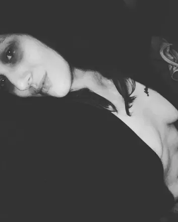 OnlyFans cuenta krystylmoon19 avatar 1