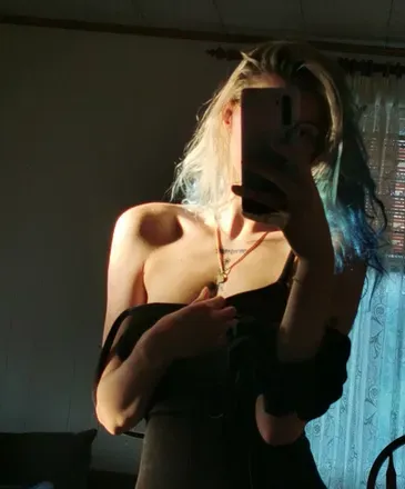 OnlyFans cuenta bloodelfhealyn avatar 1