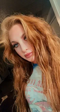 OnlyFans cuenta wikkedlilred avatar 1