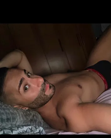 OnlyFans cuenta albertosaurux header 2