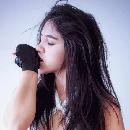 OnlyFans cuenta yisabril28 header 2