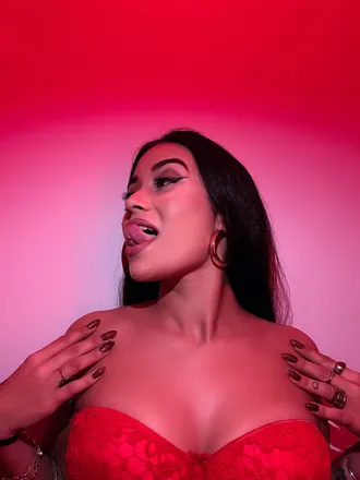 OnlyFans cuenta itss.nay header 2