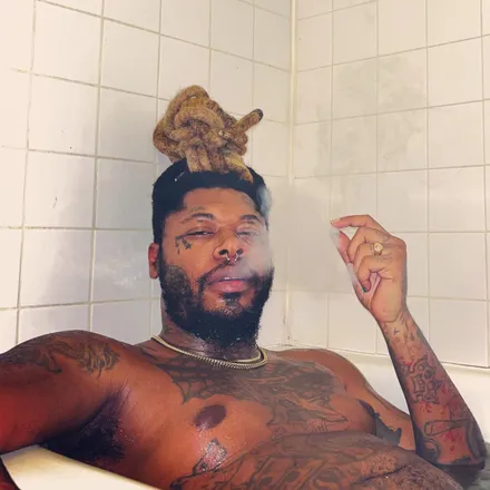 OnlyFans cuenta nekkidnstoned header 2