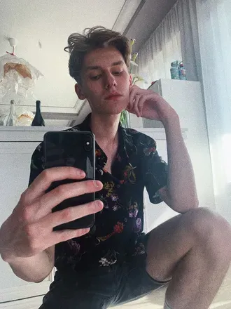 OnlyFans account  samros avatar 1