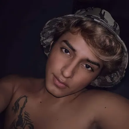 OnlyFans cuenta heidan header 2