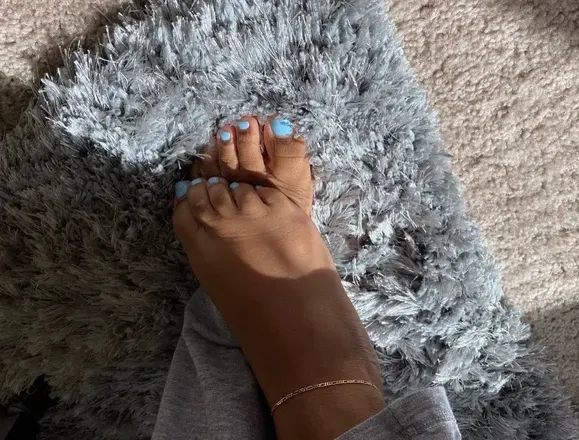 OnlyFans cuenta feetpicsgallery avatar 1