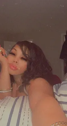 OnlyFans cuenta naelvuitton avatar 1