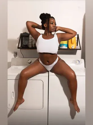 OnlyFans cuenta thenaturalbodyhottie avatar 1