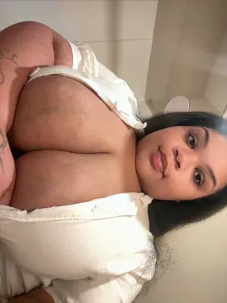OnlyFans cuenta kiyali avatar 1