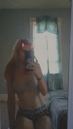 OnlyFans cuenta lilbaby0105 avatar 1