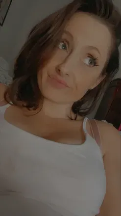 OnlyFans cuenta thebubblybrunette avatar 1
