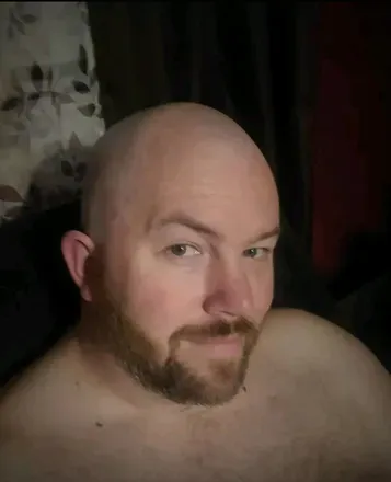 OnlyFans account  finesexyhubby avatar 1