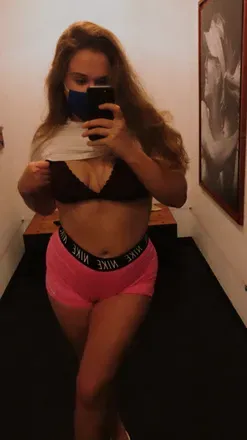 OnlyFans cuenta softysilky avatar 1