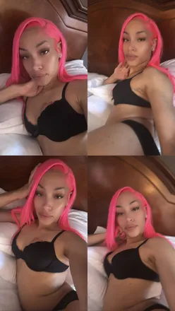 OnlyFans cuenta lloriii header 2