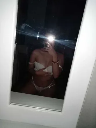 OnlyFans cuenta emmapriv1418 avatar 1