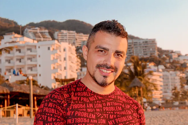 OnlyFans cuenta geovannioviedo header 2