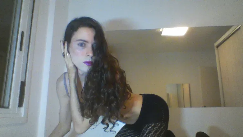 OnlyFans cuenta doucemeiga header 2