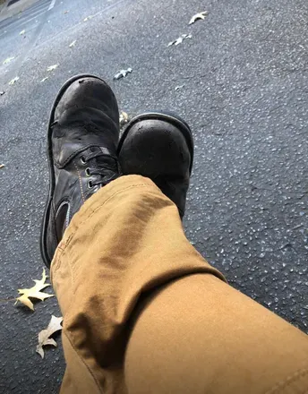 OnlyFans cuenta petitefeetle header 2