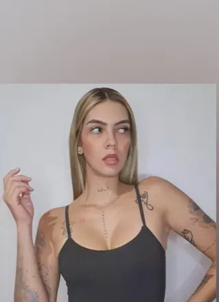 OnlyFans account  andreitazurda header 2