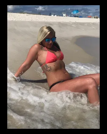 OnlyFans cuenta cupcake100212 header 2