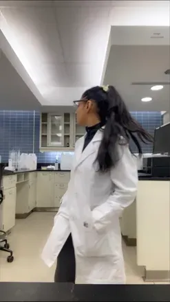 OnlyFans cuenta cheekychemist avatar 1