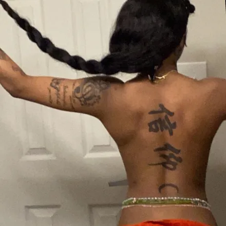 OnlyFans cuenta nicoleya1 header 2