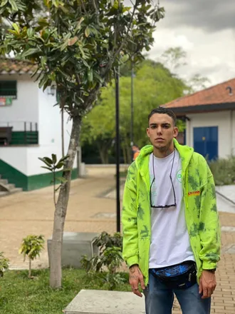 OnlyFans cuenta rikazi header 2