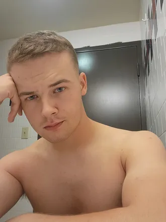 OnlyFans cuenta i_am_the_owl header 2