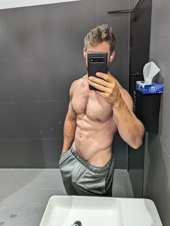 OnlyFans cuenta thejameswood header 2