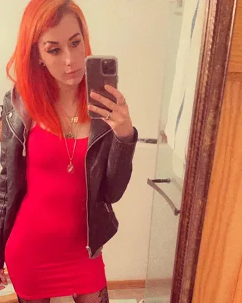 OnlyFans cuenta under-the-moon avatar 1