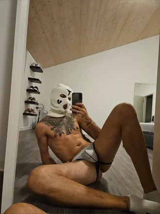 OnlyFans cuenta madboyink98 header 2