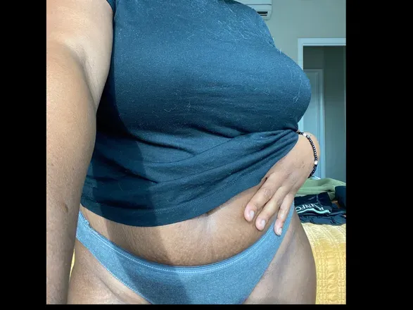 OnlyFans cuenta mommydevv avatar 1