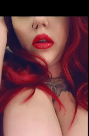 OnlyFans account  sm_southern_comfort avatar 1
