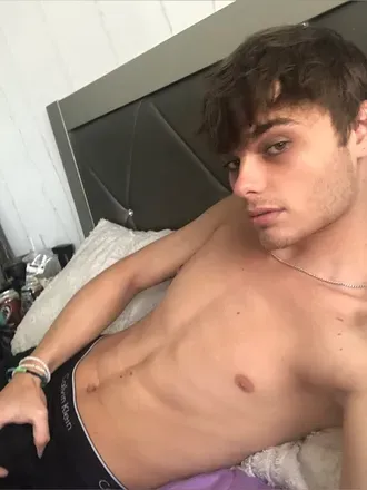 OnlyFans account  2completevip avatar 1