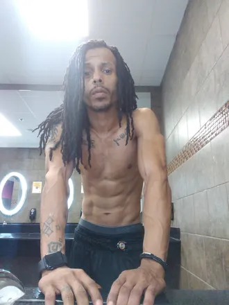OnlyFans cuenta alpha4pleasure2 header 2