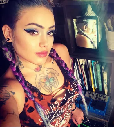 OnlyFans account  tamenpenny avatar 1