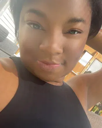 OnlyFans account  d.shine avatar 1