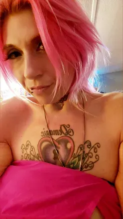 OnlyFans cuenta hippieamputeeheather avatar 1