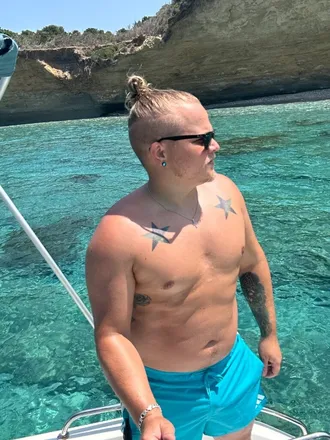 OnlyFans cuenta ragnar147 header 2