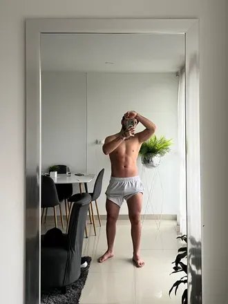 OnlyFans cuenta charlylaverde avatar 1