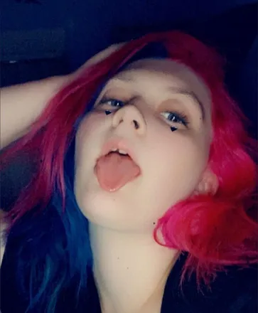 OnlyFans cuenta alexiab64 header 2