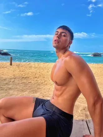 OnlyFans cuenta carlos_e_varon avatar 1