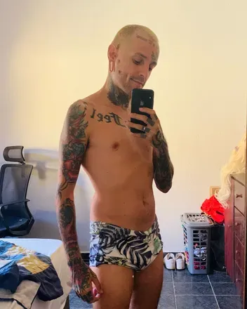 OnlyFans cuenta whoisaquiles avatar 1
