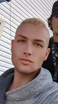 OnlyFans account  brandonsflashback avatar 1