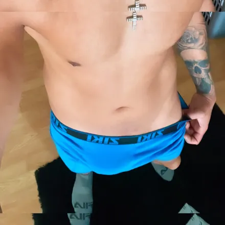 OnlyFans account  criswalker header 2