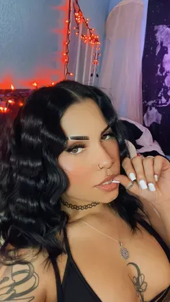 OnlyFans account  houseofhades avatar 1