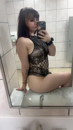OnlyFans cuenta laineylove555 avatar 1