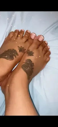 OnlyFans cuenta herrfootsie avatar 1