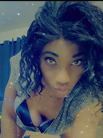 OnlyFans cuenta hiddenswrld avatar 1
